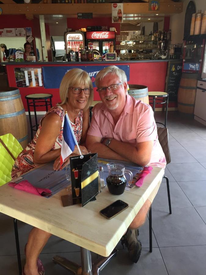 Richards Holidays Jard-sur-Mer Exteriör bild