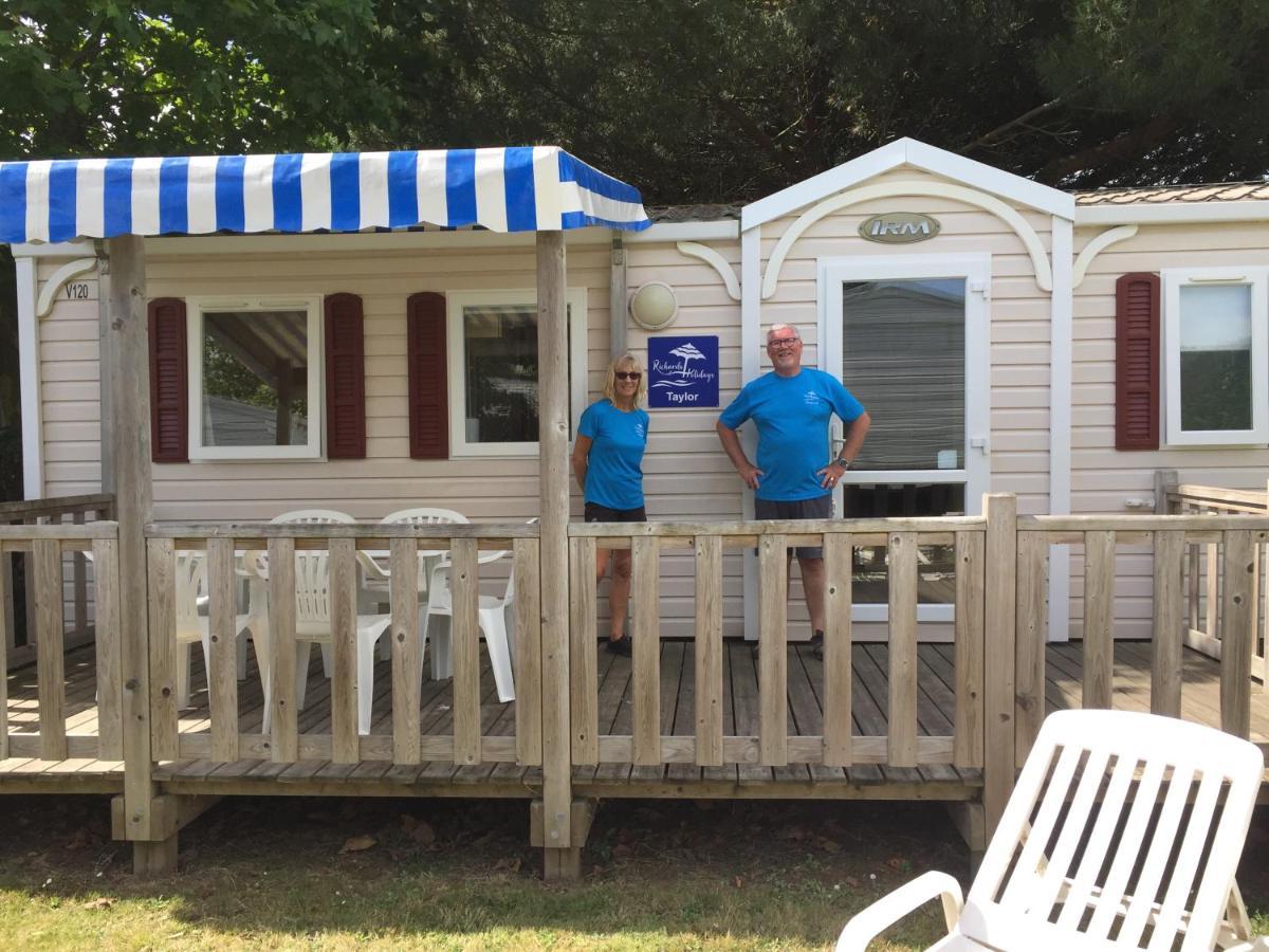 Richards Holidays Jard-sur-Mer Exteriör bild