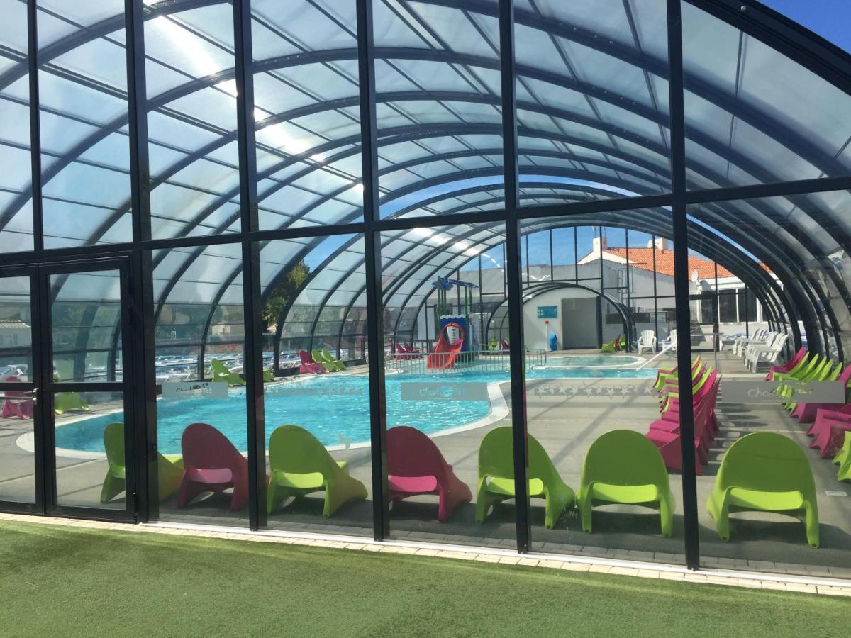 Richards Holidays Jard-sur-Mer Exteriör bild