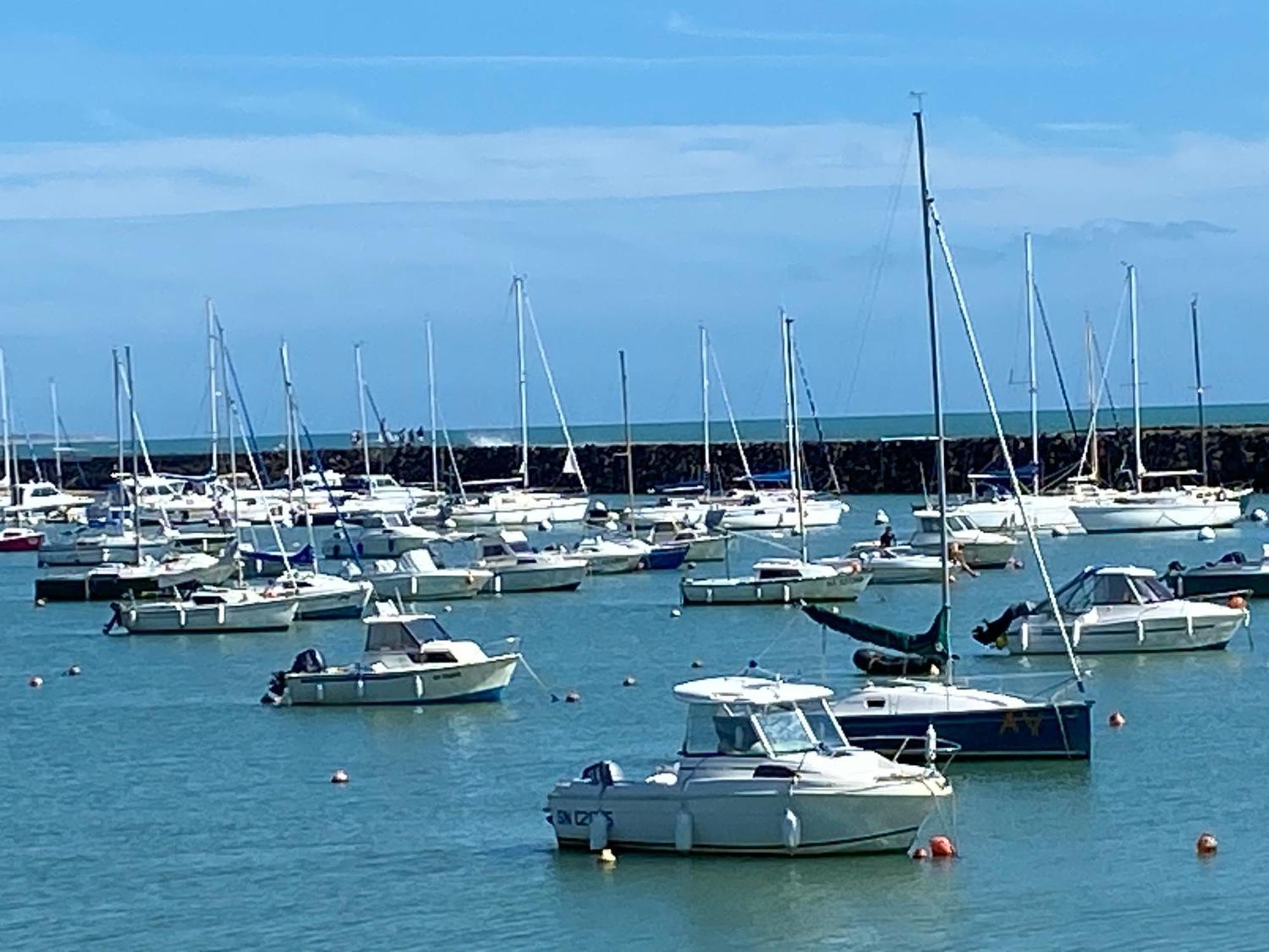 Richards Holidays Jard-sur-Mer Exteriör bild