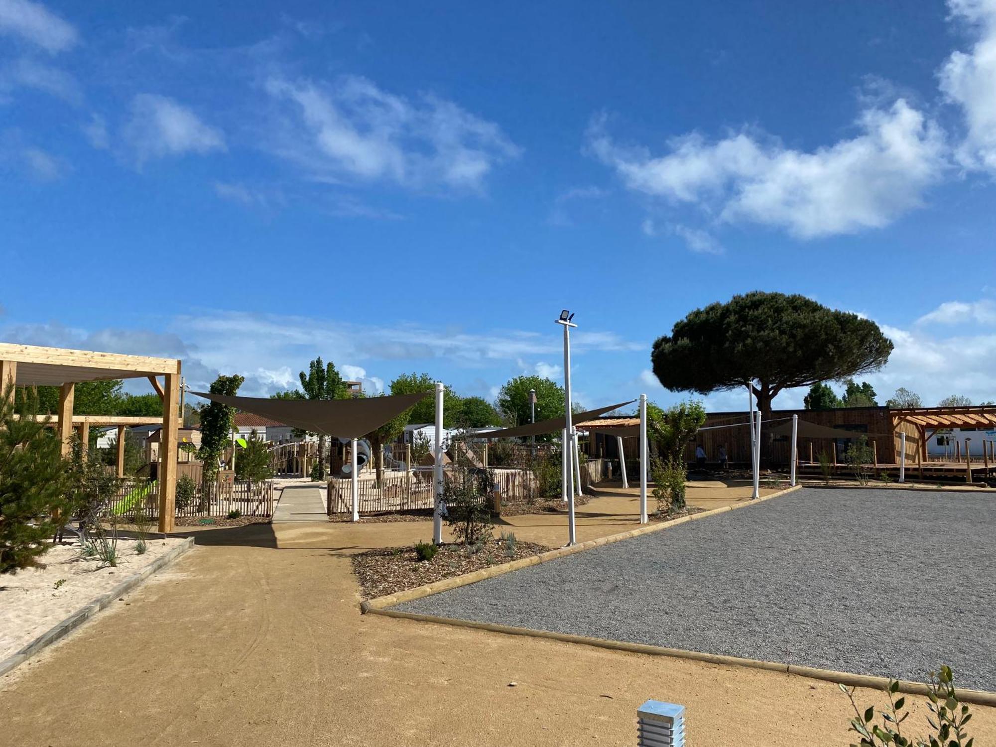 Richards Holidays Jard-sur-Mer Exteriör bild